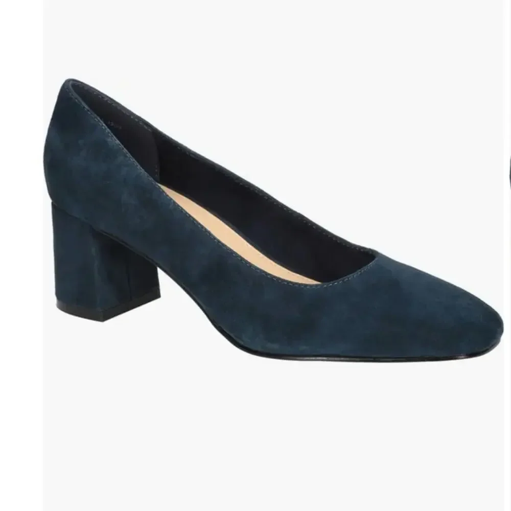 New Bella Vita Jillian Square Toe Suede Pump Navy Blue 8M